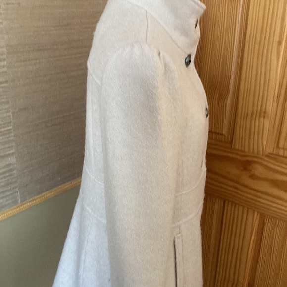 Jacket - Picture 2 of 4